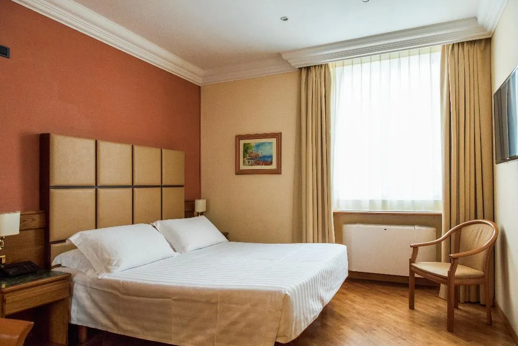 DOUBLE STANDARD Room, Giolli Nazionale, Rome