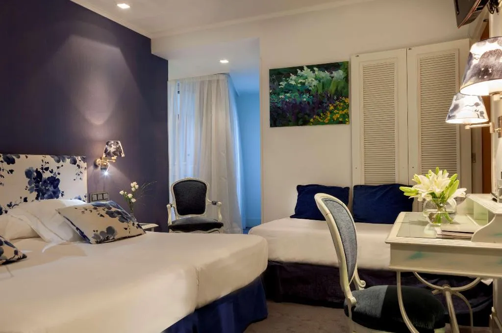 TRIPLE STANDARD Room, Inhala Hotel Garden, Madrid