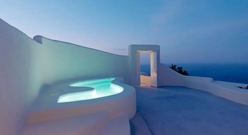 Sports and Entertainment, Dome Resort Santorin, Santorini