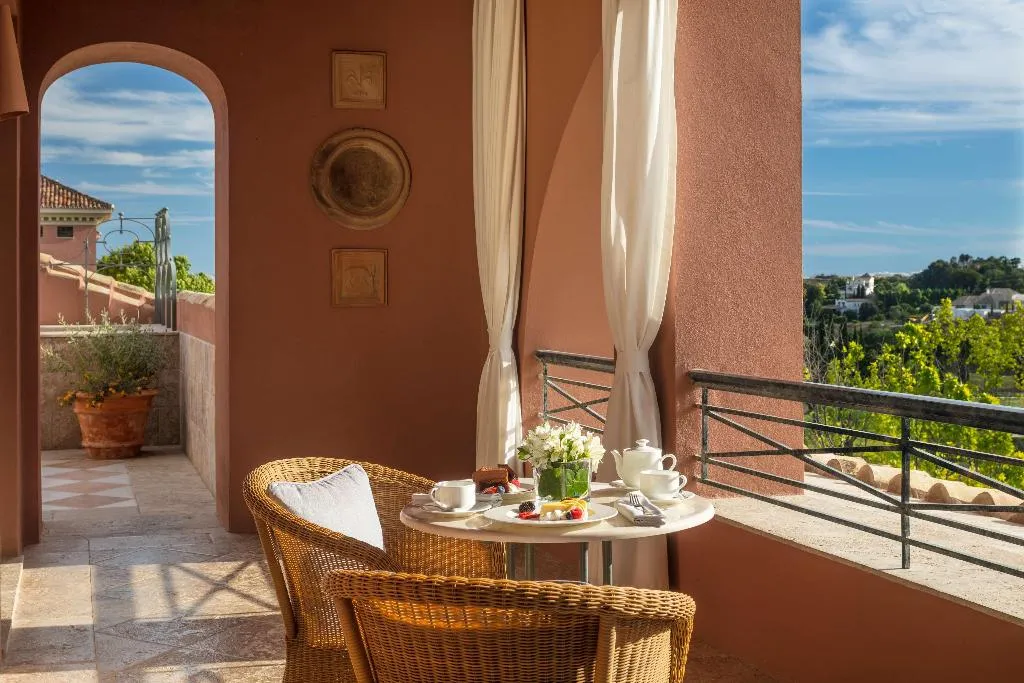 Room, Anantara Villa Padierna Palace Benahavis Marbella, Costa Del Sol