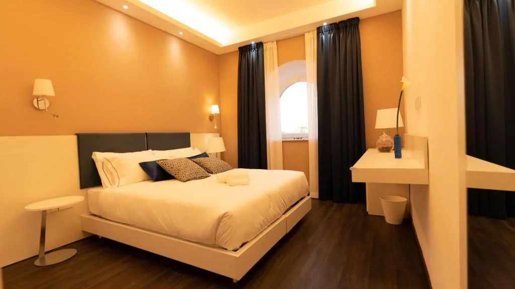 Room, Palazzo Cappuccini Art Relais, Naples