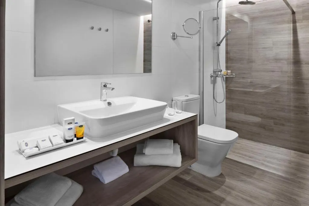 JUNIOR SUITE COMFORT Room, Elba Lanzarote Royal Village Resort, Lanzarote