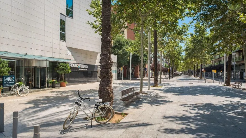 Sports and Entertainment, Four Points by Sheraton Barcelona Diagonal, Barcelona