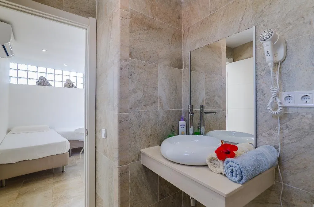 FAMILY ROOM EXECUTIVE KING BED Room, Starbal, Menorca