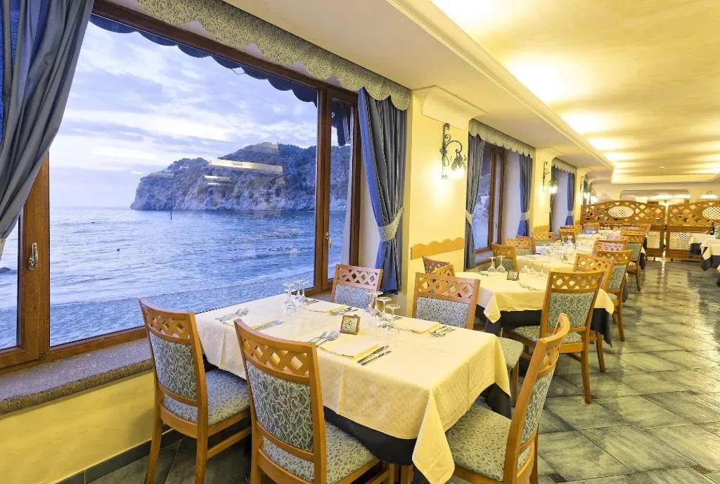 Restaurant, Hotel Tritone Resort & Spa, Naples