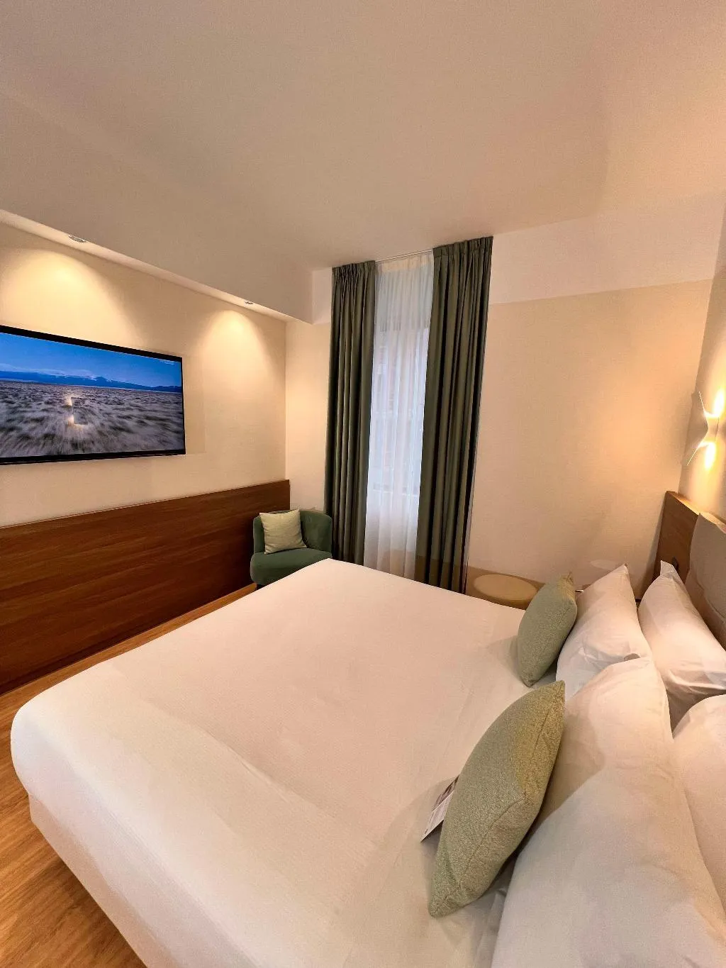 DOUBLE QUEEN SIZE BED Room, Best Western Hotel City, Milan