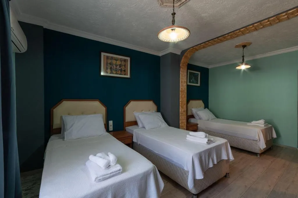 Room, Rebetika Boutique, Izmir