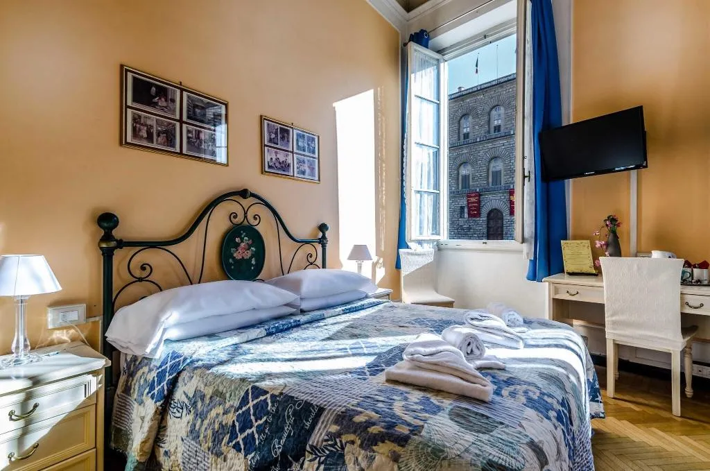 Room, Il Pitti Soggiorno, Florence