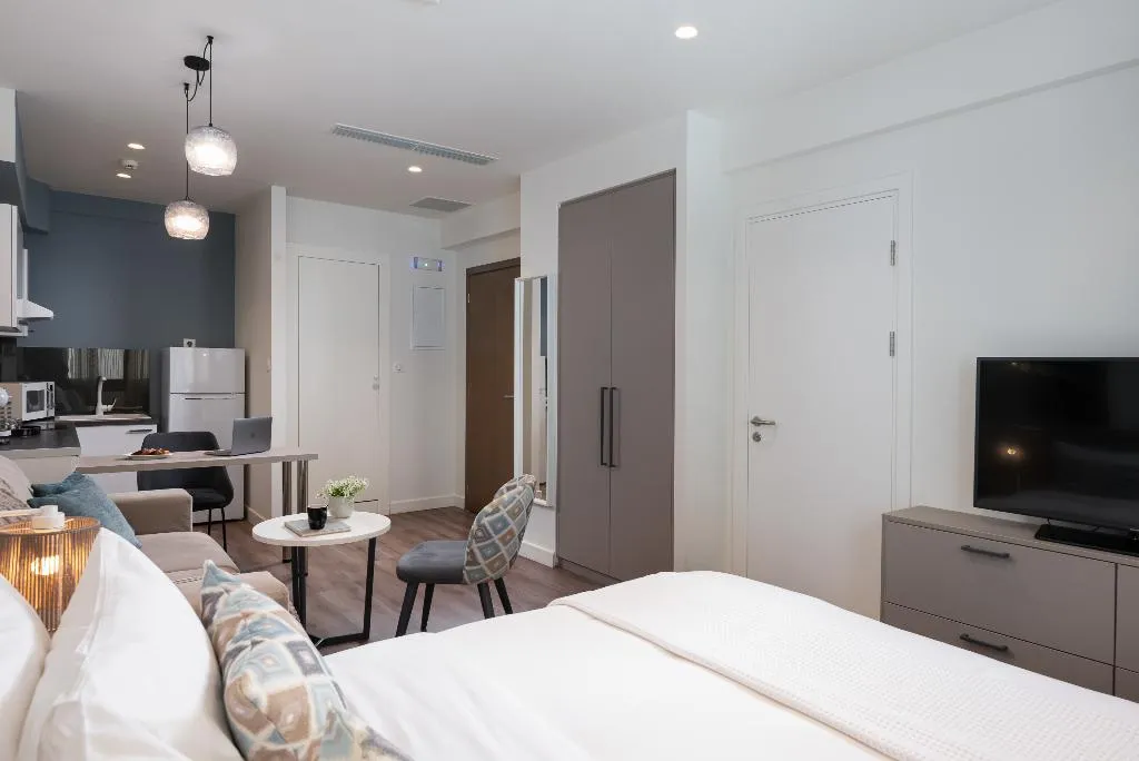 JUNIOR SUITE STANDARD Room, The Urban Nest Athens - Suites & Apartments, Athens