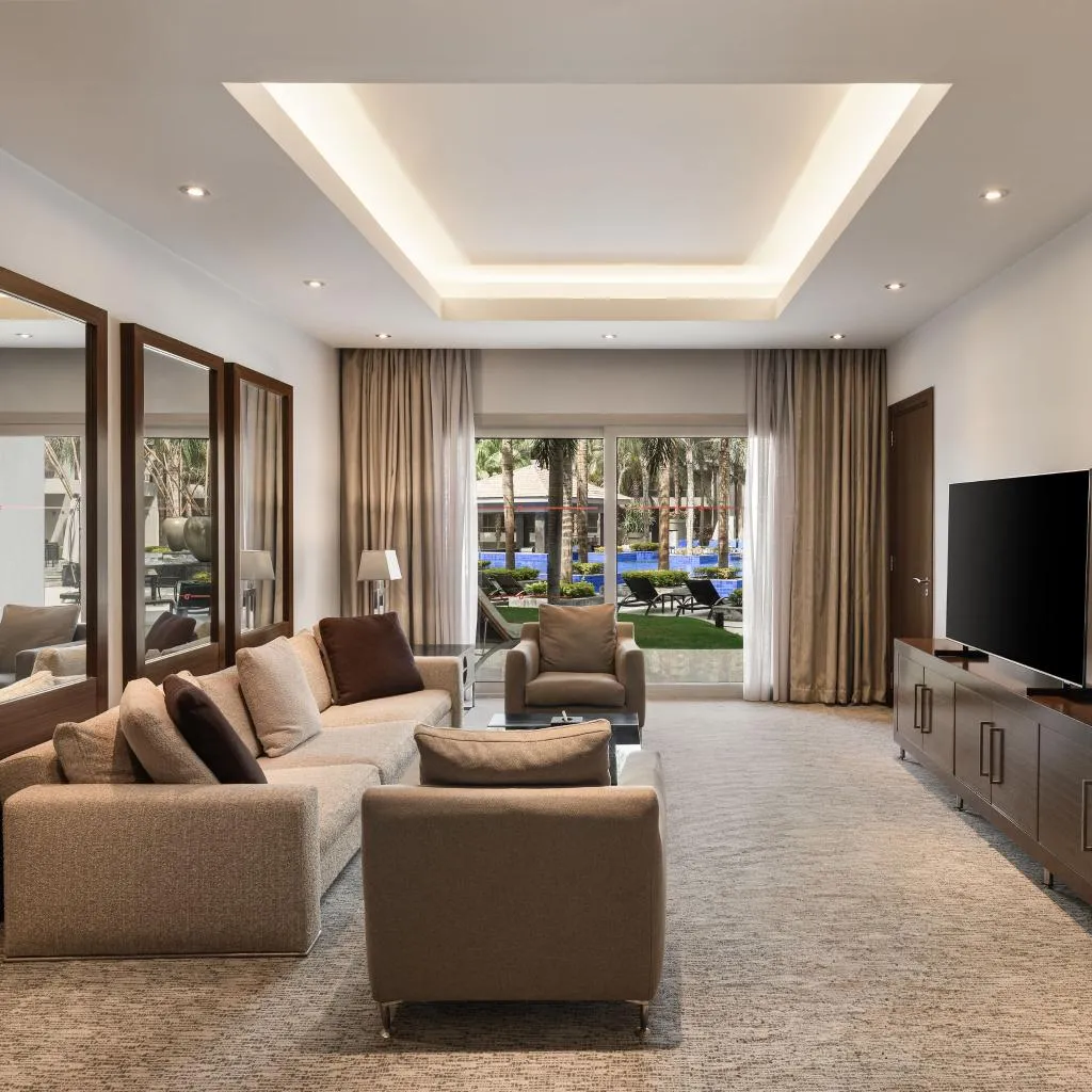 SUITE STANDARD Room, Dusit Thani LakeView Cairo, Cairo