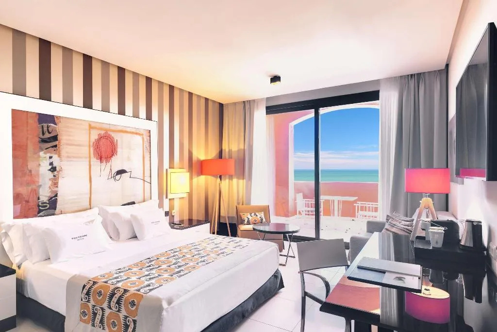 Double or Twin DELUXE OCEAN FRONT Room, Royal Hideaway Sancti Petri, Costa De La Luz
