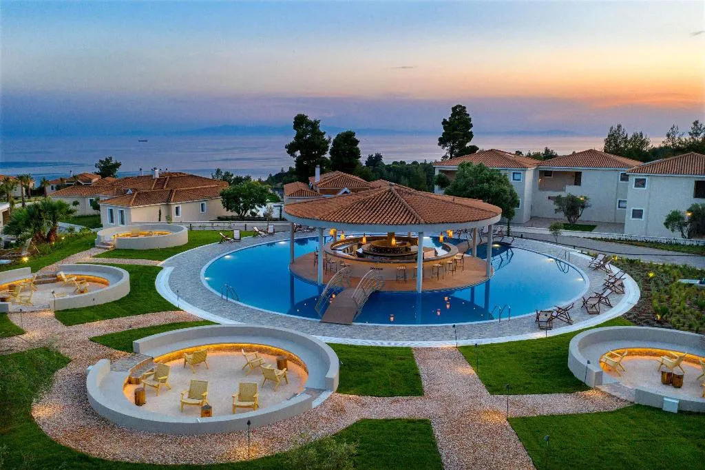Pool, Ajul Luxury Hotel & Spa Resort Registry Collection, Halkidiki