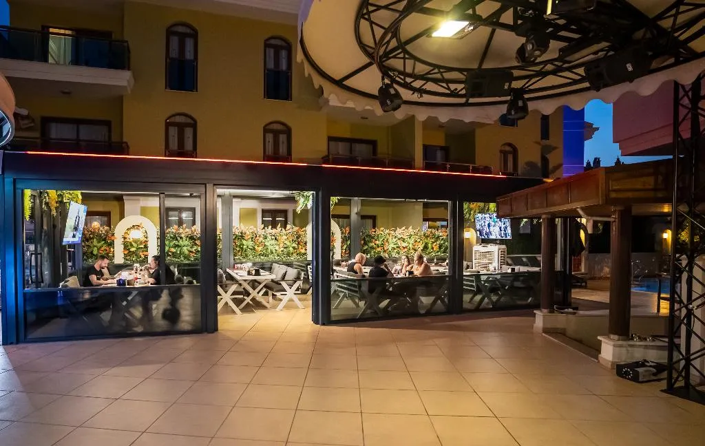 Restaurant, Club Karakas Apart, Dalaman