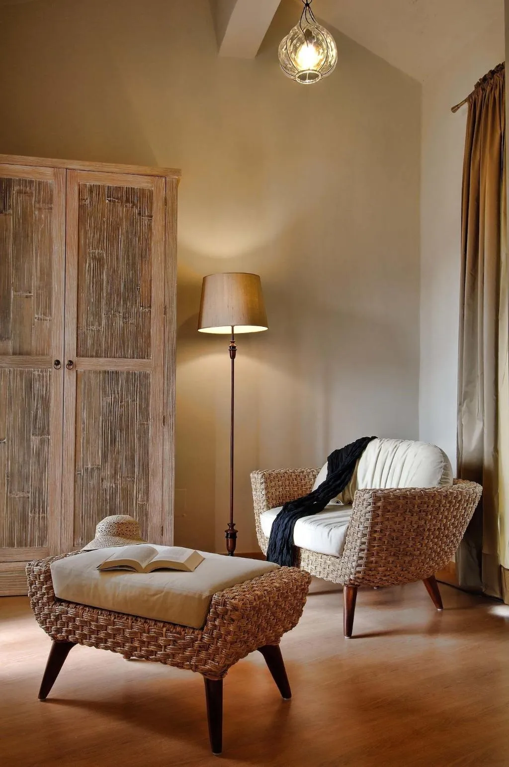 Room, Paradise Island Villas, Crete