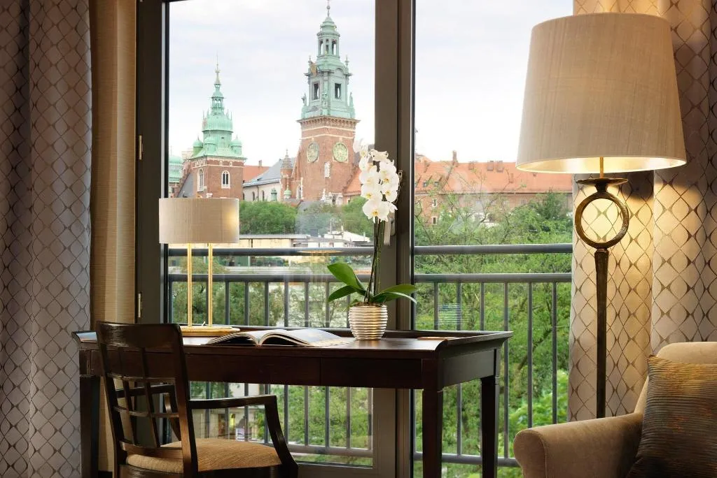 Room, Sheraton Grand Krakow, Krakow