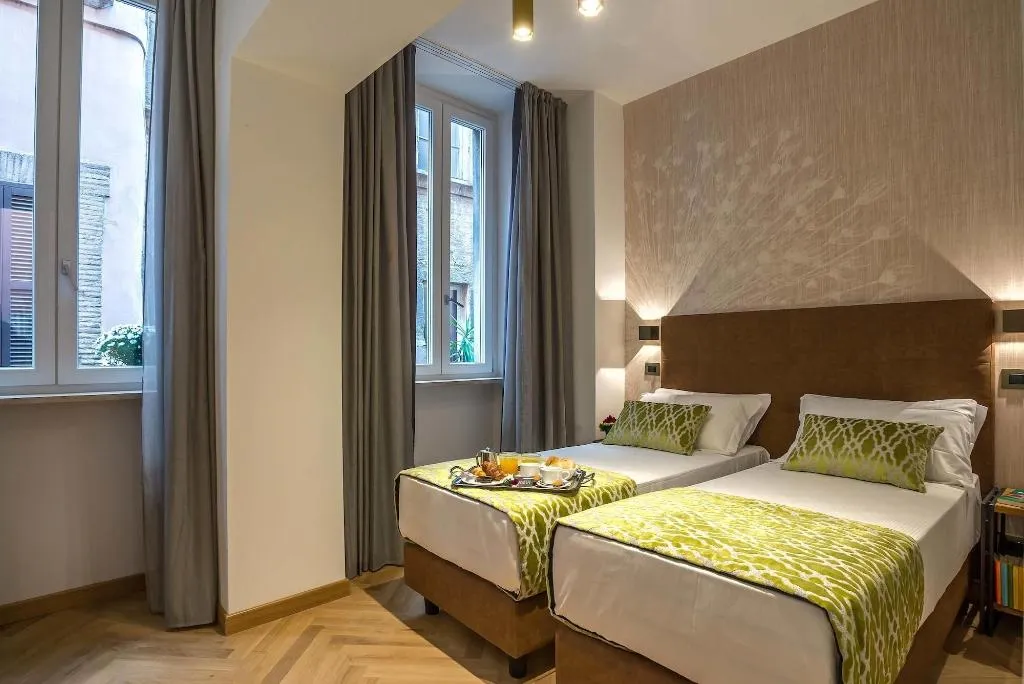 Room, Navona Essence Hotel, Rome