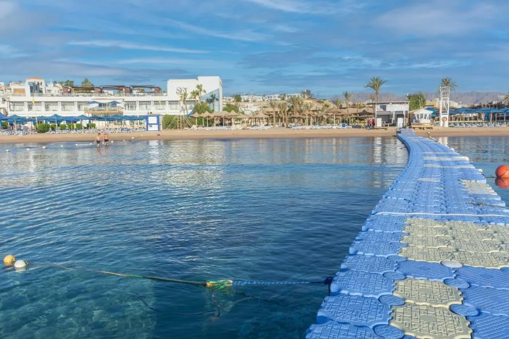 Beach, Cataract Layalina Hotel, Red Sea Riviera