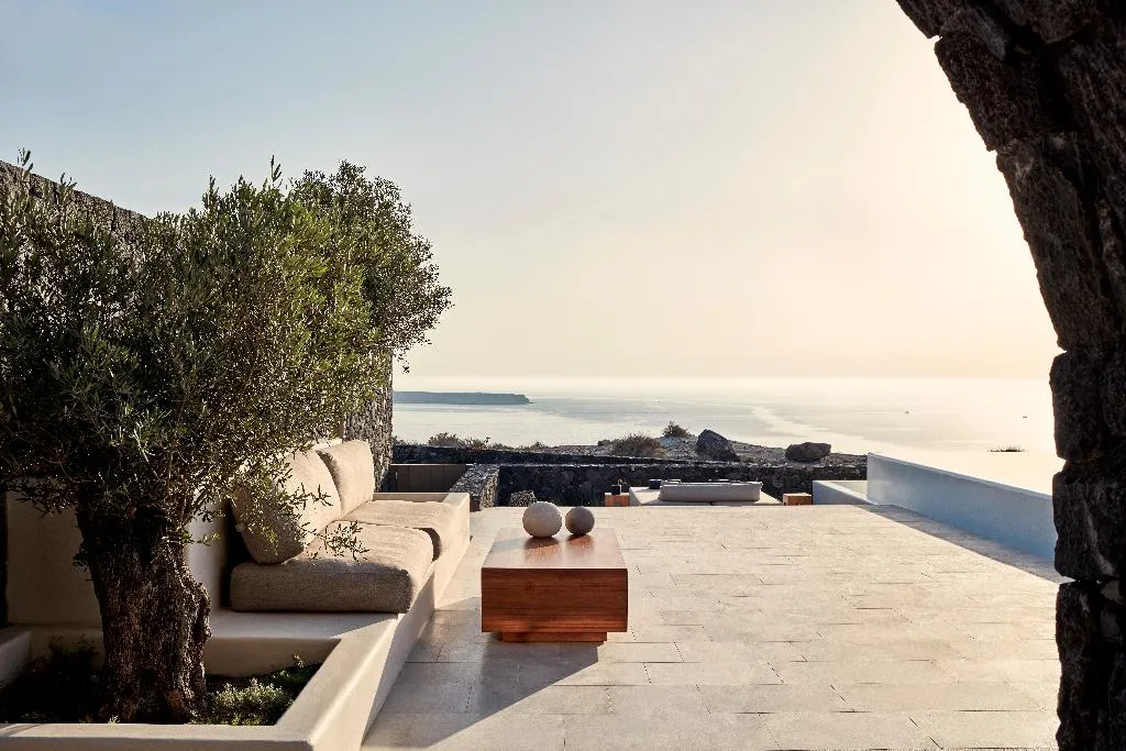 VILLA TWO BEDROOMS WITH PRIVATE POOL Room, Canaves  Epitome, Santorini