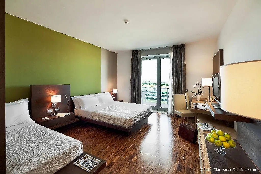 TRIPLE DELUXE WITH BALCONY Room, Eureka Palace Hotel Spa Resort, Catania
