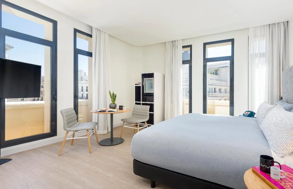 DOUBLE CONNECTING ROOM Room, Innside Madrid Gran Via, Madrid