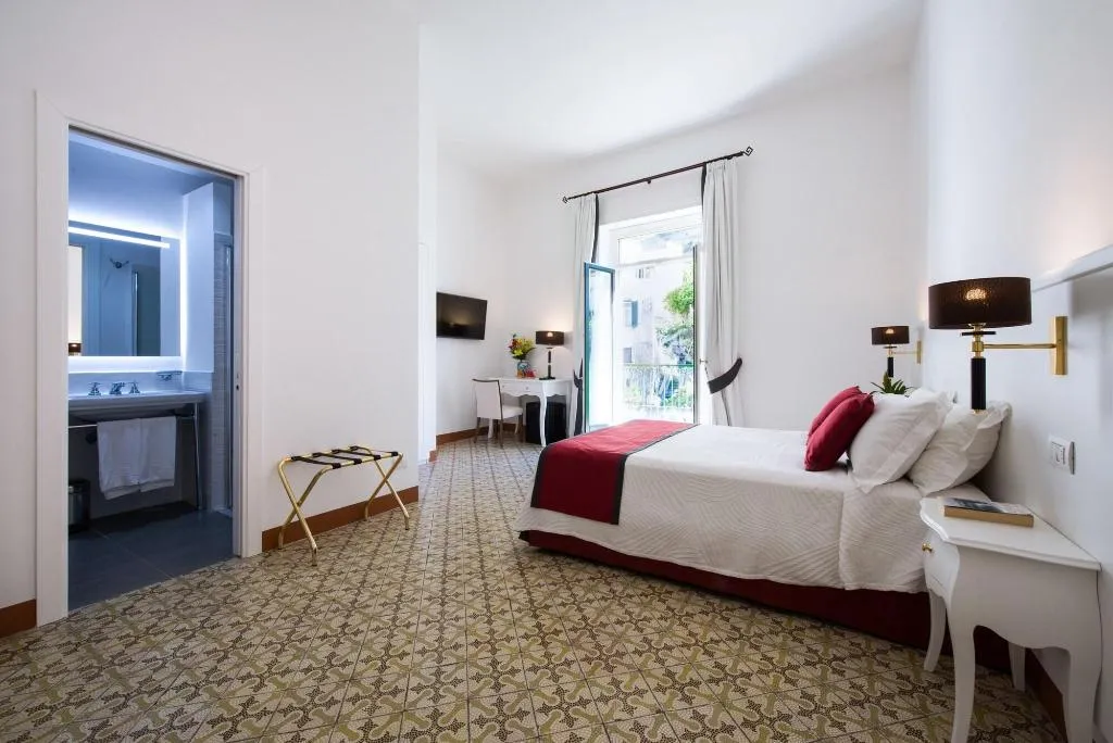 Room, Amalfi Luxury House, Naples