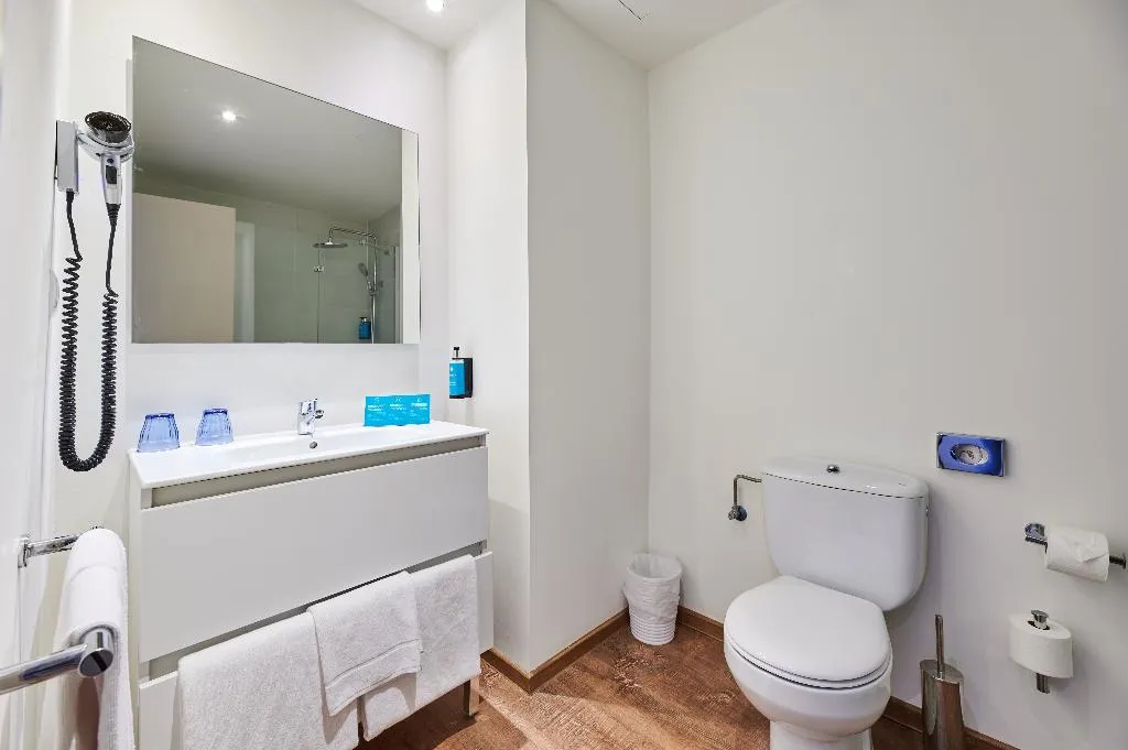 DOUBLE SINGLE USE SEA VIEW Room, Alua Calas de Mallorca Resort, Majorca