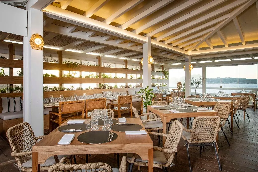 Restaurant, Mangia's Santa Teresa Sardinia, Curio Collection, Olbia