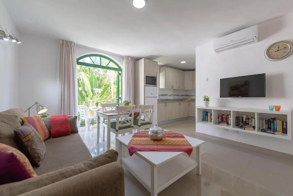 APARTMENT TWO BEDROOMS WITH TERRACE Room, Billy’s Puerto de Mogán Apartments by LIVVO, Gran Canaria