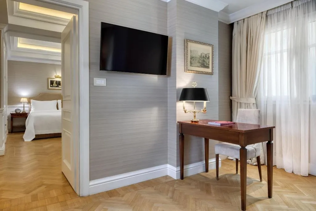Room, King George A Luxury Collection Hotel, Athens