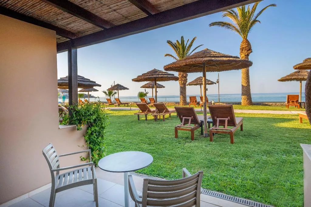 BUNGALOW SEA FRONT Room, Blue Sea Beach Affiliated by Melia, Crete