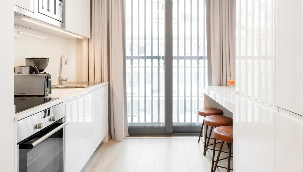 APARTMENT TWO BEDROOMS Room, Lisbon Serviced Apartments - Parque, Lisbon