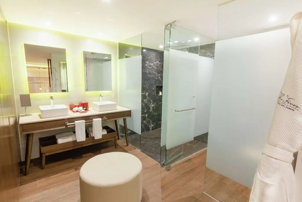 Room, The Fives Downtown Hotel, Curio by Hilton, Playa Del Carmen