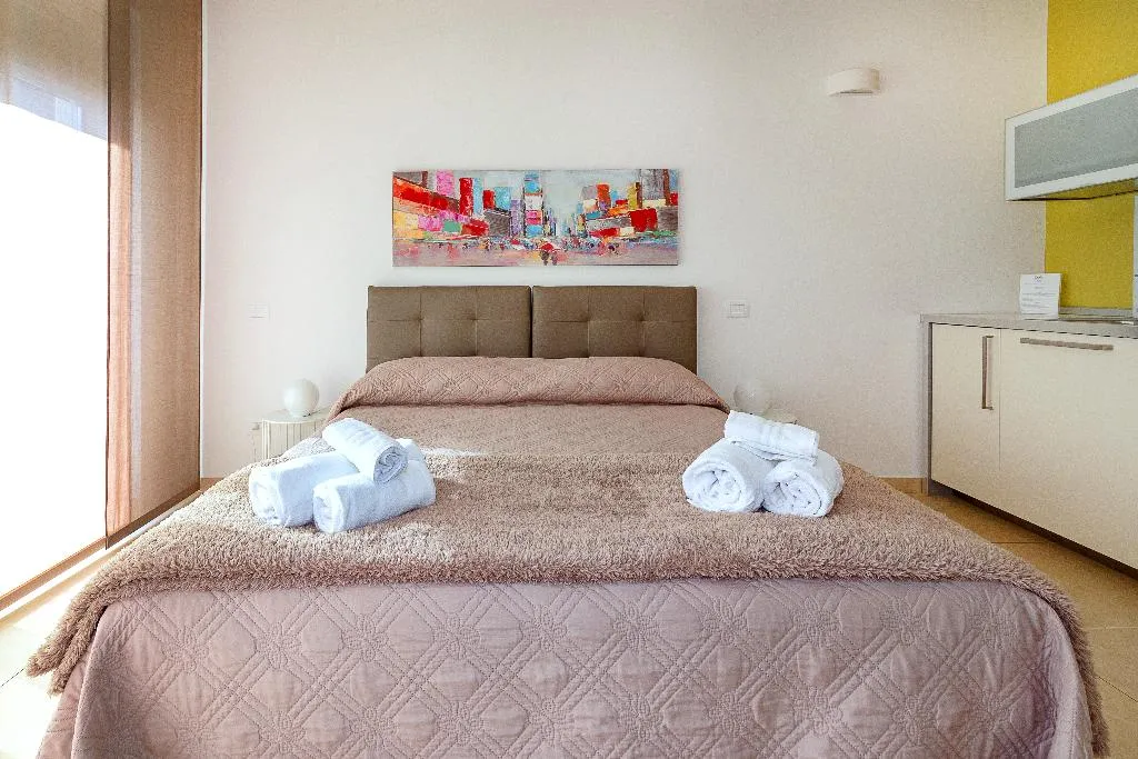DOUBLE CLASSIC Room, Zeus Residence Hotel - ApartHotel, Catania