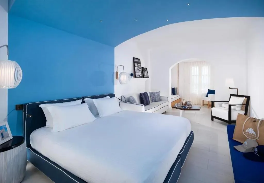 DOUBLE WITH JACUZZI Room, Mykonos Grand Hotel & Resort, Mykonos