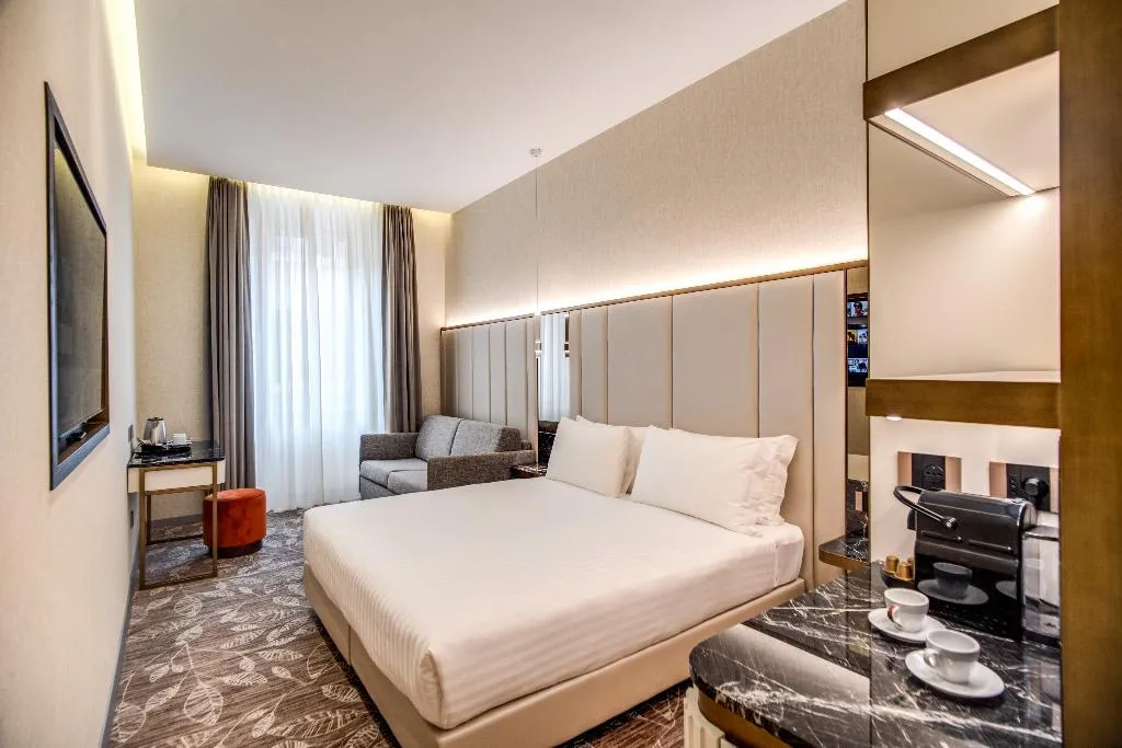 QUADRUPLE STANDARD Room, CC Palace Hotel, Rome