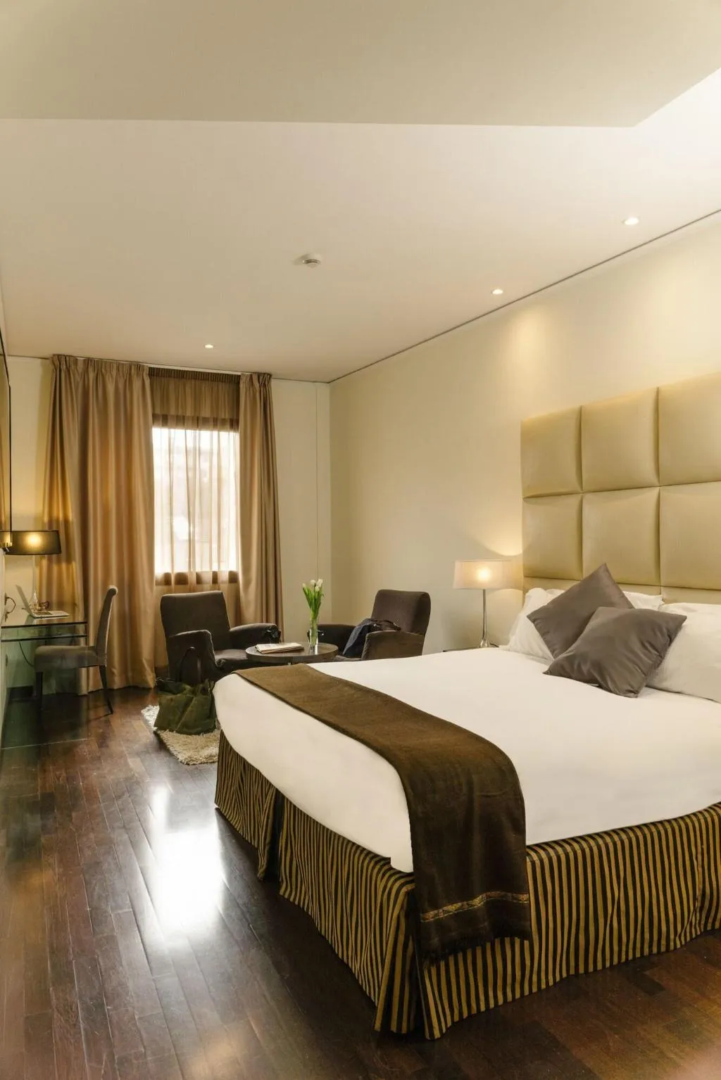 DOUBLE SUPERIOR Room, Cosmopolitan Hotel, Florence