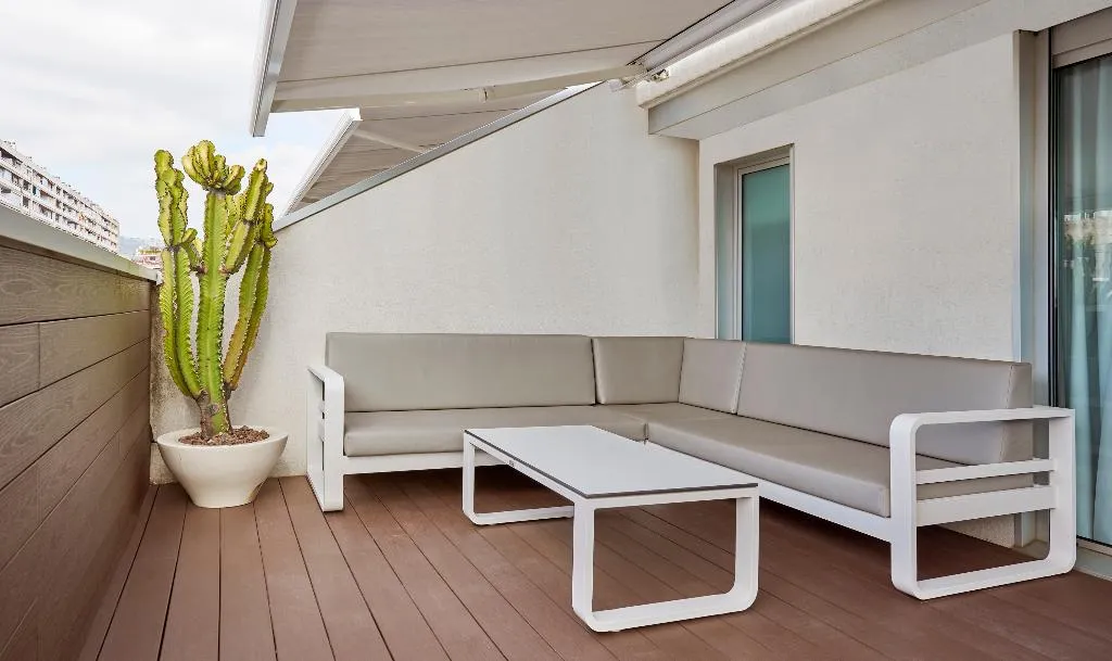JUNIOR SUITE WITH TERRACE Room, NH Sants Barcelona, Barcelona