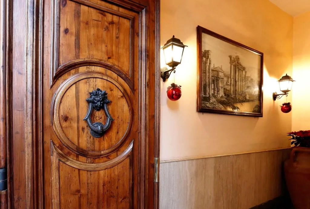 Lobby, Vanella Rome Domus, Naples