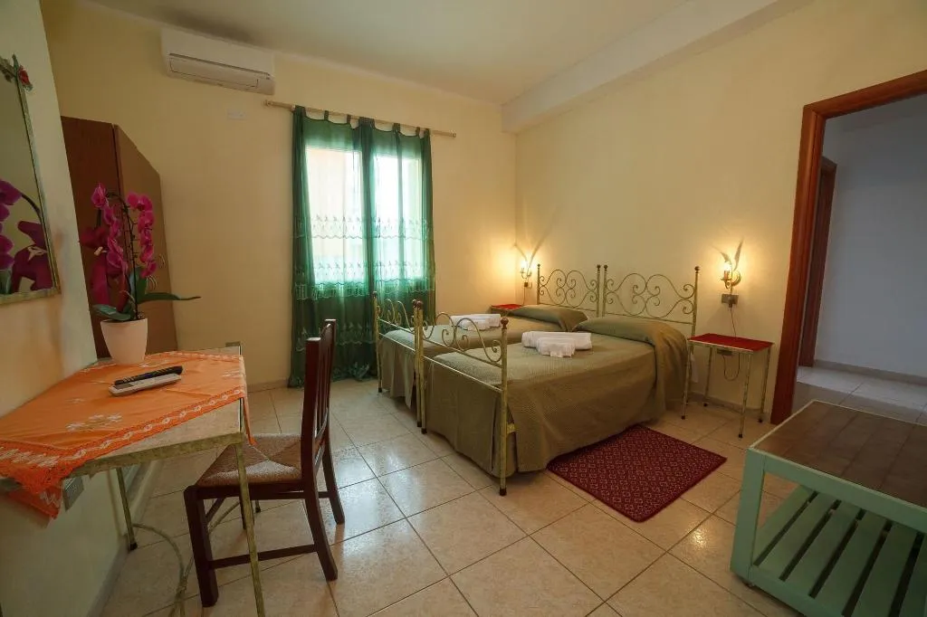 Room, Villa Alberta, Cagliari