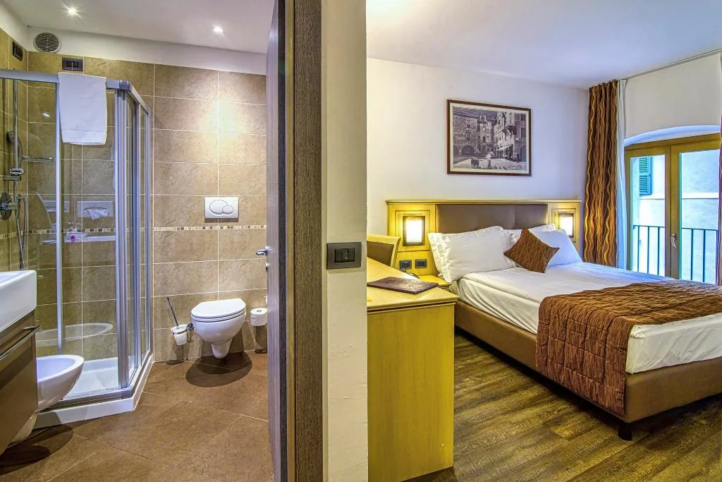 SINGLE CLASSIC QUEEN BED Room, Portici - Romantik & Wellness, Milan