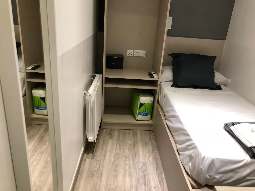 Room, Hostalin Madrid Atocha, Madrid
