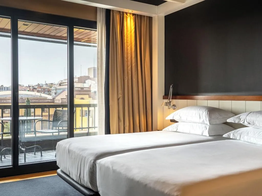 DOUBLE SUPERIOR Room, U232, Barcelona