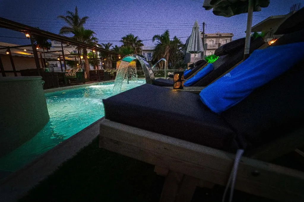 Pool, Philoxenia, Crete
