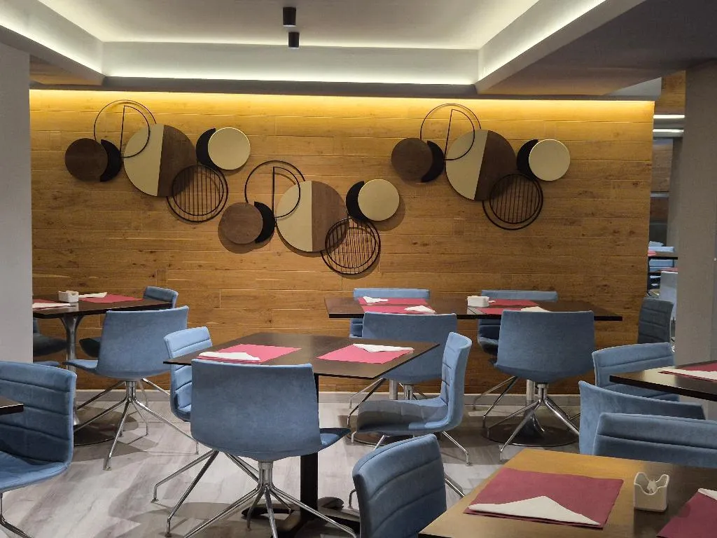 Restaurant, Alassia, Athens
