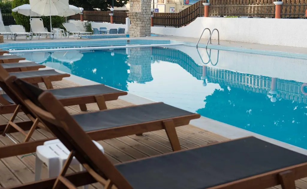 Pool, Silver Beach Hotel and Annexe Apartments, Corfu
