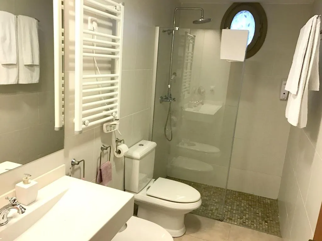 Room, Hotel Llar De Capitans, Barcelona