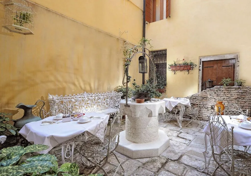 Terrace, Ca Pagan, Venice
