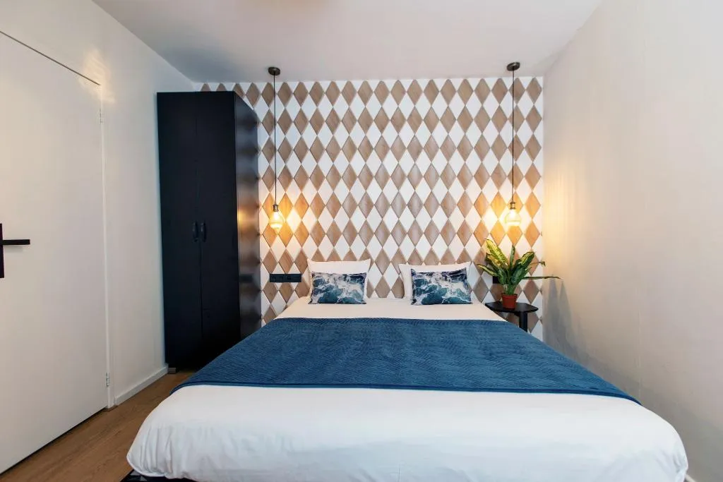 DOUBLE STANDARD Room, Quentin Golden Bear Hotel, Amsterdam