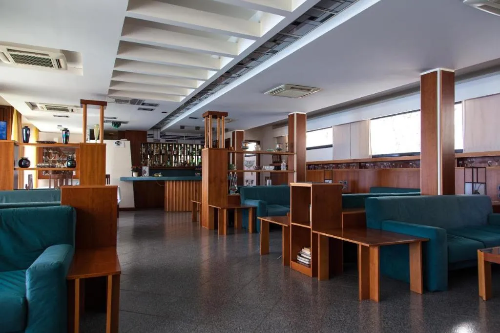Bar, Graal, Naples