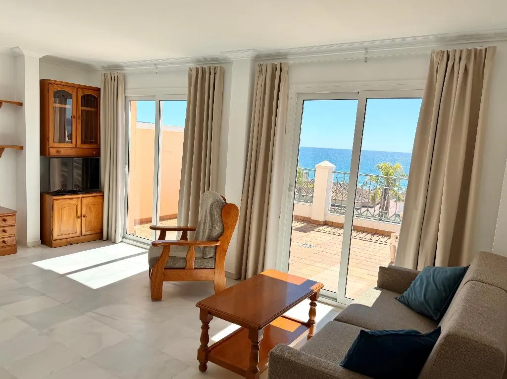 APARTMENT SEA VIEW TWO BEDROOMS Room, Apartamentos HC Burriana Playa, Costa Del Sol